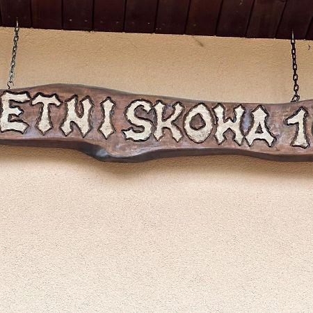 Kamienny Dworek Exterior foto